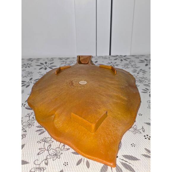 Leaf-Shaped Wall Hanging / Decorative Tray - Picture 5 of 11